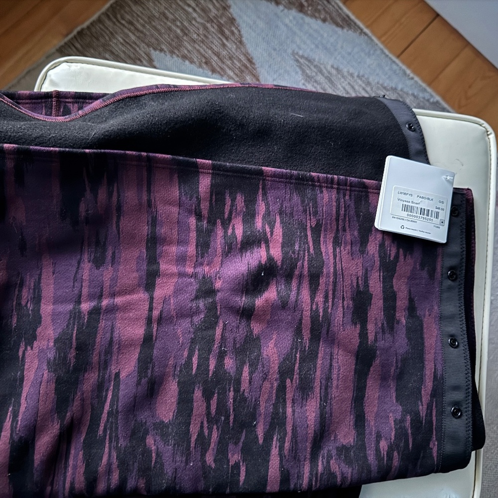 Lululemon Vinyasa Scarf